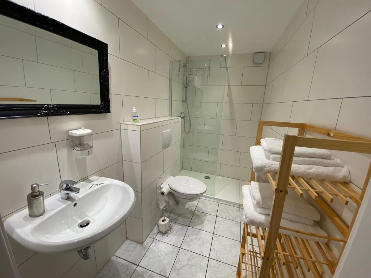 Mikroapartments Klarenthal Sarrebruck Extérieur photo