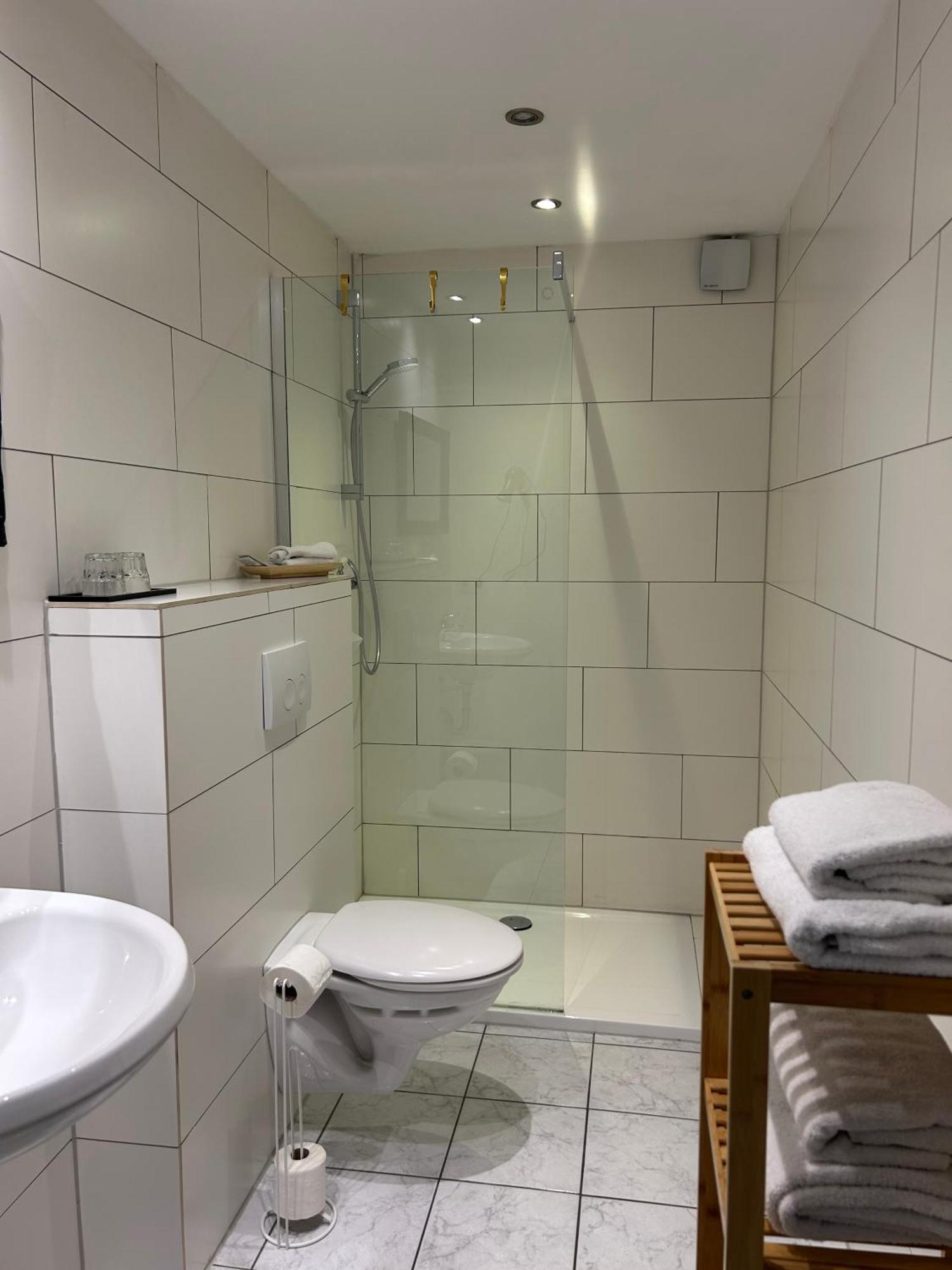 Mikroapartments Klarenthal Sarrebruck Extérieur photo