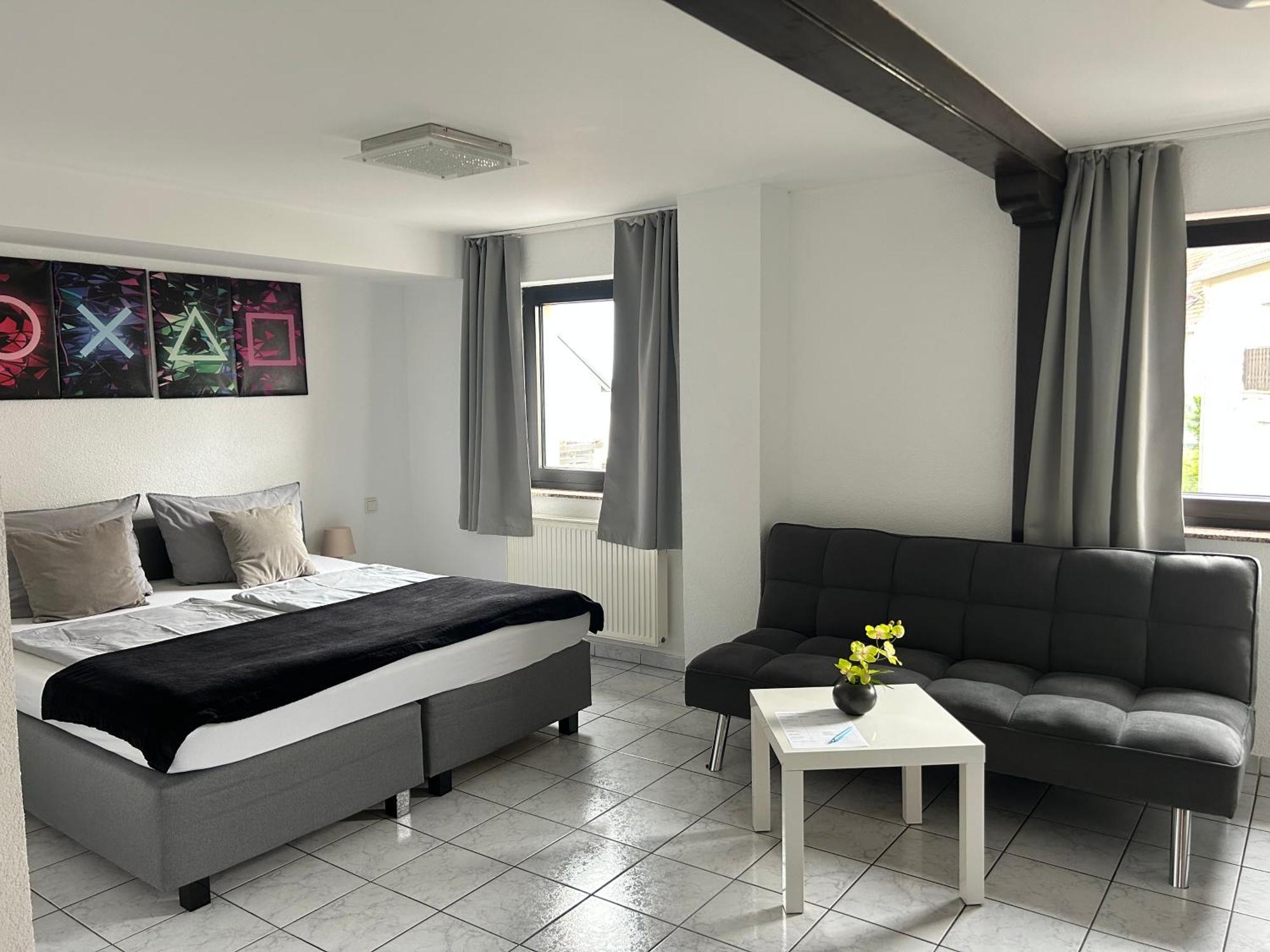 Mikroapartments Klarenthal Sarrebruck Extérieur photo